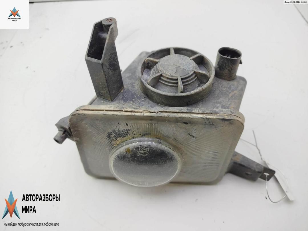 фара противотуманная правая Opel Combo 3 поколение (C) 2002, 1.6 л., бензин, МКПП, серый, фургон, 90534969 - фото №1