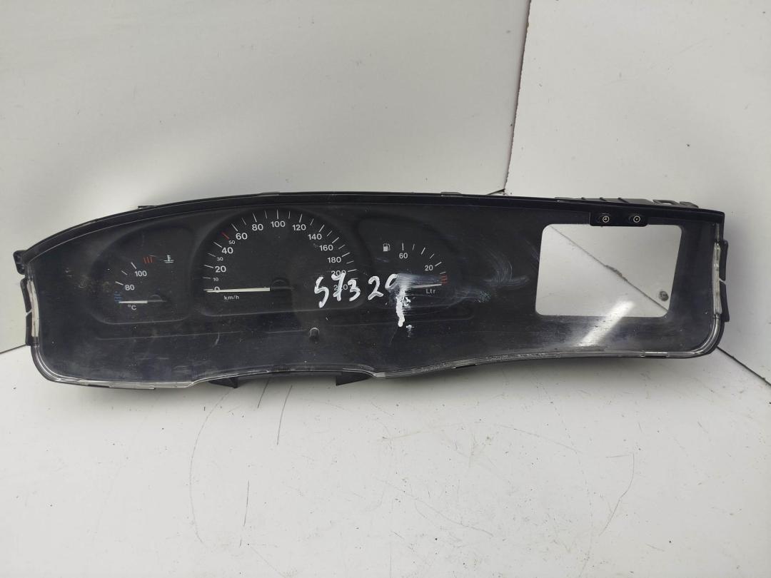 приборная панель Opel Vectra B 1996, 1.8 л., бензин, АКПП, красный, универсал, 90569783