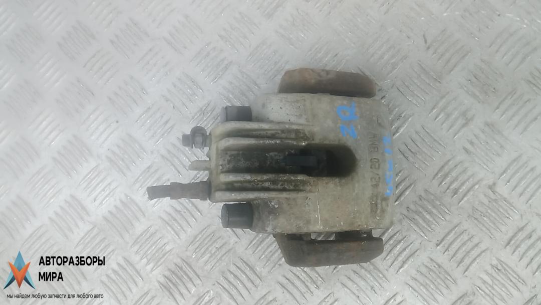 суппорт задний правый BMW 5 серия E60/E61 2004, 2.5 л., D 525d, дизель, МКПП, седан - фото №1