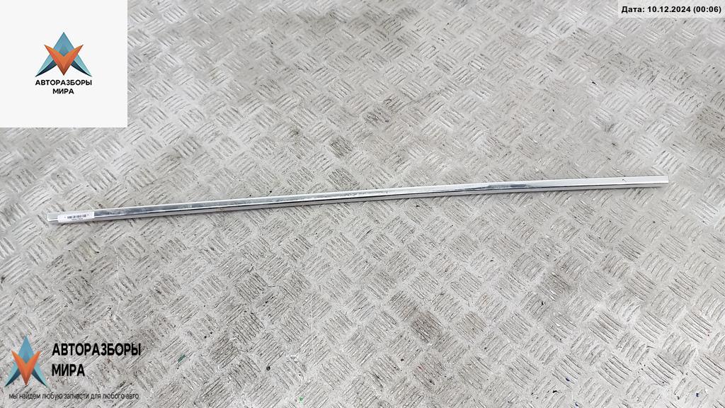 Молдинг стекла двери задней правой наружный BMW 5 серия E60/E61 2006, 3.0 л., дизель, МКПП, серый, универсал - фото №1