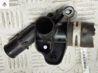 фланец (тройник) системы охлаждения Ford Focus 3 поколение [рестайлинг] 2015, 1.5 л., дизель, МКПП, серый, универсал, 9812744080B