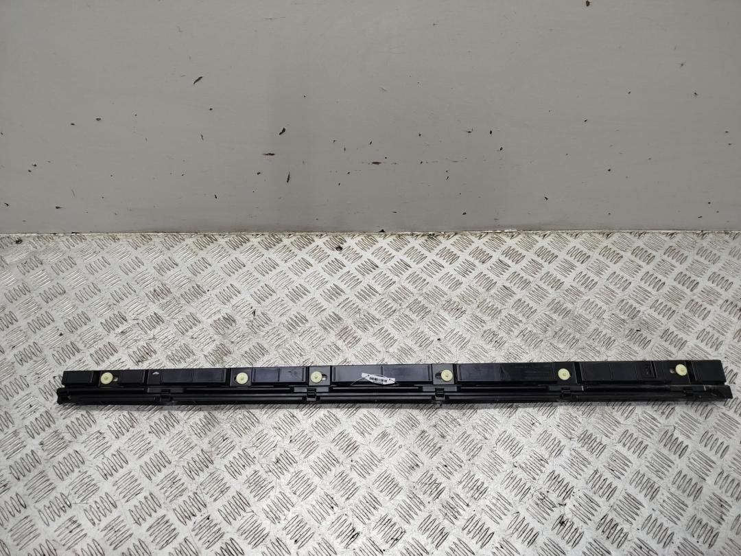 кронштейн (крепление) BMW 7 F01/F02 2012, 3.0 л., гибрид, АКПП, серый, седан, 51777187102, 7187102