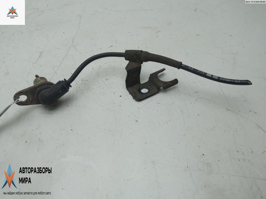 датчик ABS Mazda 323 BJ 1999, 1.5 л., бензин, МКПП, зелёный, хетчбэк 5 дв. - фото №1