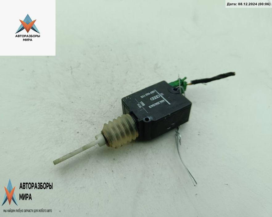 активатор замка багажника Audi A6 4B/C5 1998, 2.4 л., бензин, МКПП, серый, универсал, 4B9962115 - фото №1