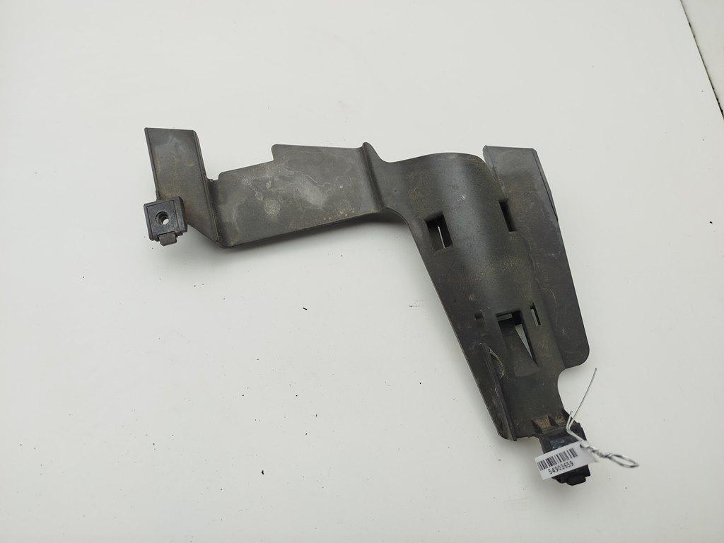 крепление фары правой BMW 3 E46 2002, 2.0 л., бензин, МКПП, синий, универсал, 8380188