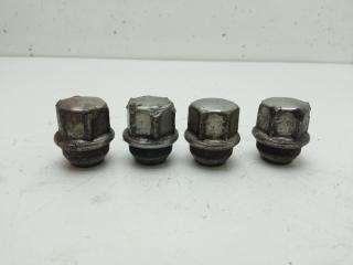 болт колесный Volvo S40 / V40 2003, 1.8 л., бензин, АКПП, чёрный, универсал