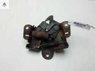 замок капота Mitsubishi Grandis 1 поколение 2004, 2.4 л., бензин, МКПП, чёрный, минивэн