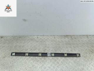 молдинг двери передней левой Volkswagen Golf 3 поколение 1994, 1.4 л., бензин, МКПП, синий, хетчбэк 5 дв., 1H4853515