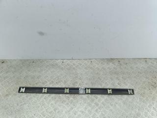 молдинг двери передней левой Volkswagen Golf 3 поколение 1994, 1.4 л., бензин, МКПП, синий, хетчбэк 5 дв., 1H4853515