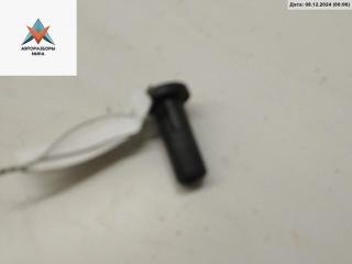 кронштейн радиатора Audi A4 B5 [рестайлинг] 1999, 1.6 л., бензин, МКПП, синий, седан, 8D0121200