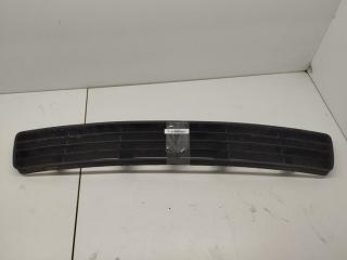 заглушка (решетка) в бампер Audi A4 B5 1995, 1.8 л., бензин, МКПП, красный, универсал, 8D0807683