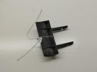 ручка крышки багажника Audi A4 B5 1995, красный, универсал, 8D9827777