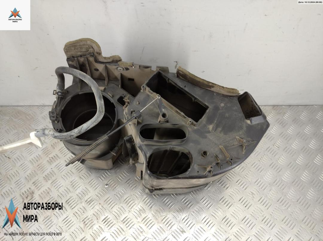 корпус отопителя (печки) Ford Transit 8 поколение 2013, 2.2 л., дизель, МКПП, белый, микроавтобус, 6C1118D394AG - фото №1