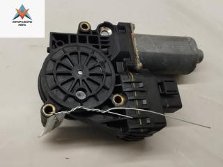 моторчик стеклоподъемника передний правый Audi A6 4B/C5 [рестайлинг] 2003, 2.5 л., дизель, АКПП, синий, универсал, 0130821774