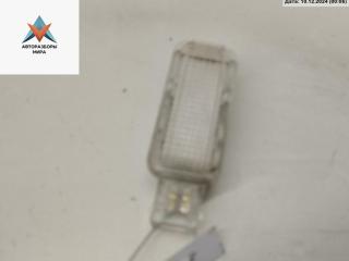 фонарь салона (плафон) Audi A6 4B/C5 [рестайлинг] 2003, 2.5 л., дизель, АКПП, синий, универсал, 4B0947415