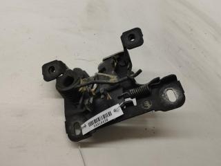 замок капота Audi A3 8L 1998, 1.9 л., дизель, МКПП, чёрный, хетчбэк 3 дв., 8L0823509