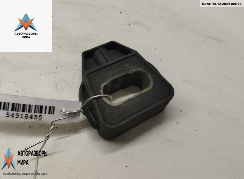 кронштейн радиатора Audi A3 8L 1998, 1.9 л., дизель, МКПП, чёрный, хетчбэк 3 дв., 1J0806157A - фото №1