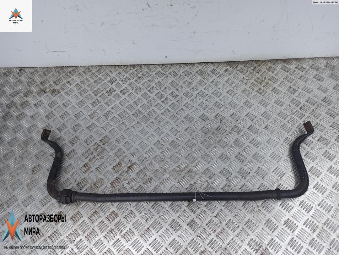 стабилизатор подвески передний Audi A6 4B/C5 1998, 2.4 л., бензин, МКПП, серый, универсал - фото №1