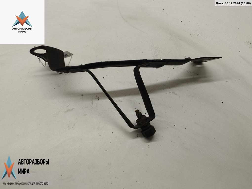 кронштейн переднего бампера Audi A4 B6 2003, 2.5 л., дизель, АКПП, серый, универсал, 8E0805537 - фото №1