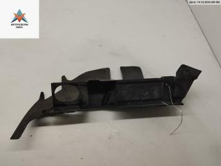 диффузор вентилятора Audi A4 B5 [рестайлинг] 1999, 1.8 л., бензин, АКПП, серый, седан, 8D0121283E