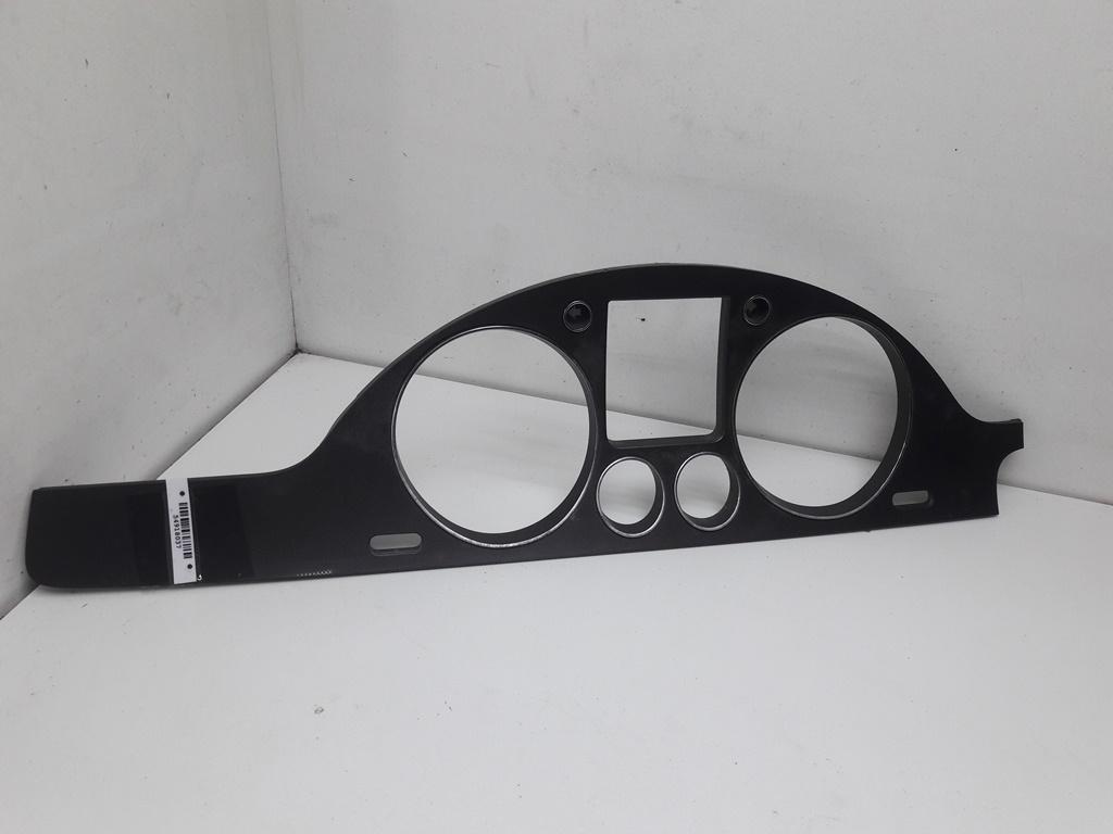 пластик Volkswagen Passat B6 2006, 2.0 л., бензин, МКПП, серый, универсал, 3C1858335AM