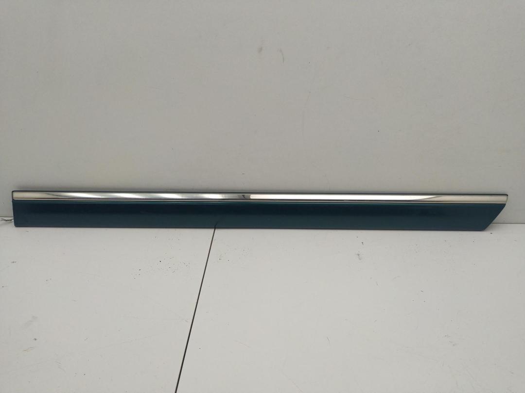 молдинг двери задней левой Mercedes-Benz C-Класс W202/S202 1995, 1.8 л., бензин, АКПП, зелёный, седан, 2036903162 - фото №1