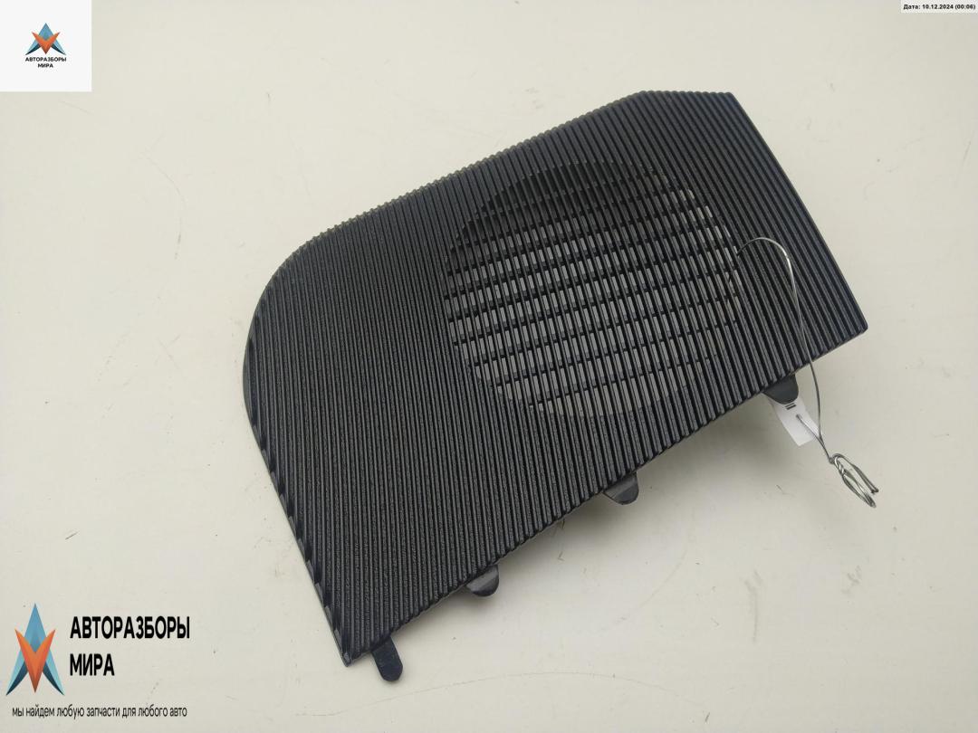 Сетка (решетка) динамика Mercedes-Benz C-Класс W202/S202 1994, 1.8 л., бензин, МКПП, серый, седан, 2027370188 - фото №1