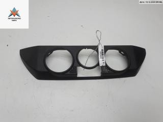 пластик Volkswagen Polo 4 поколение [рестайлинг] 2005, 1.2 л., бензин, МКПП, серый, хетчбэк 3 дв., 6Q0820075C