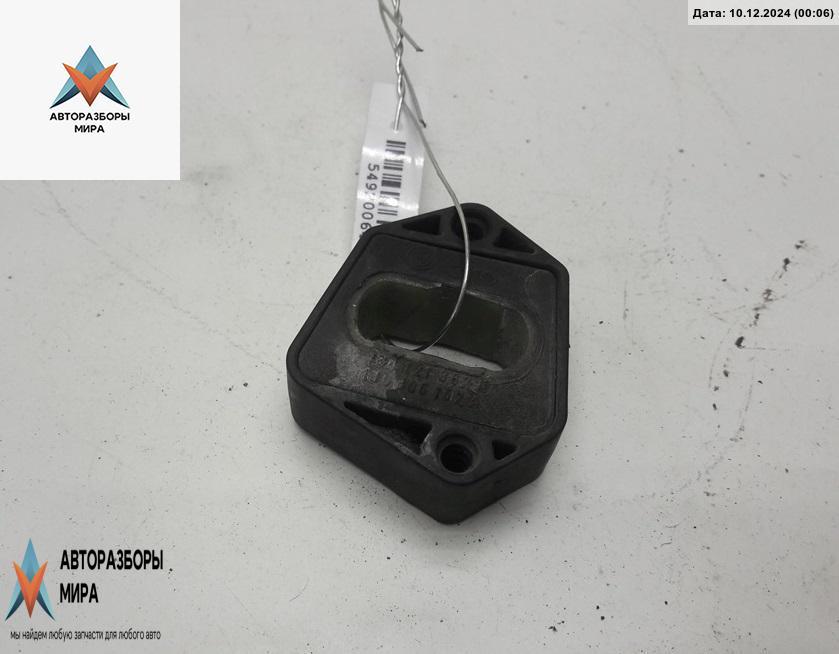 кронштейн (крепление) Skoda Octavia mk1 (A4 1U) 2003, 1.6 л., бензин, МКПП, серый, универсал, 1J0 - фото №1