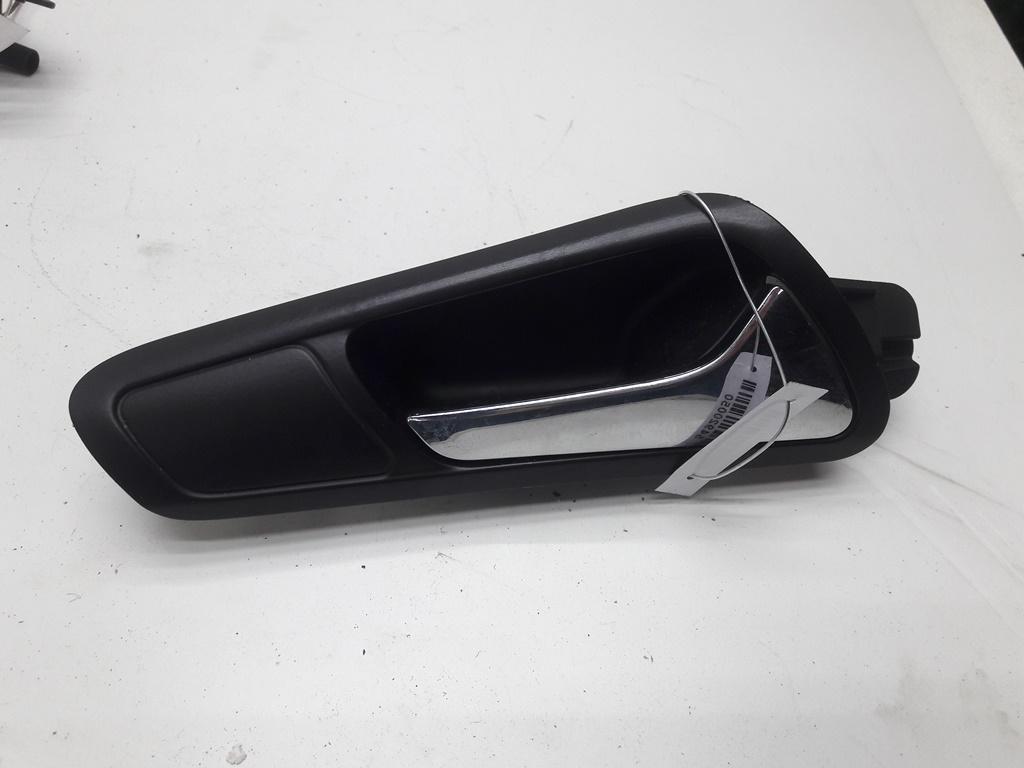 ручка внутренняя передняя правая Volkswagen Passat B6 2007, 2.0 л., дизель, МКПП, чёрный, универсал, 3C1837114