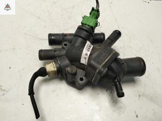 корпус термостата Renault Megane 1 поколение 1996, 2.0 л., бензин, МКПП, синий, купе, 7700866730