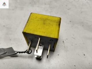 реле (прочие) Renault Scenic 1 поколение [рестайлинг] 2002, 2.0 л., бензин, АКПП, красный, минивэн, 7700844253