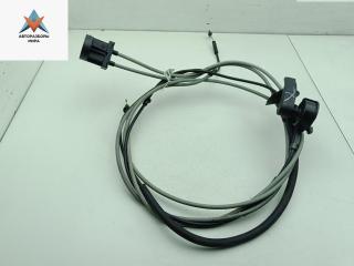 трос капота Dacia (Renault) Sandero I 2009, 1.2 л., бензин, МКПП, белый, хетчбэк 5 дв., 8200051535