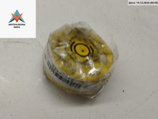 Крышка бачка тормозной жидкости Audi A4 B5 1997, 1.8 л., бензин, АКПП, красный, седан