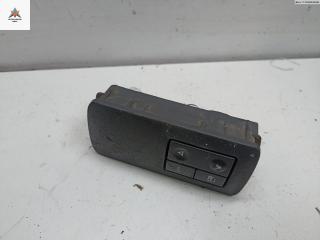 кнопка стеклоподъемника переднего правого Opel Signum C 2003, 2.2 л., дизель, АКПП, серый, хетчбэк 5 дв., 09185958