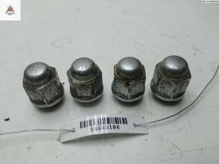 болт колесный Suzuki Liana 1 поколение [рестайлинг] 2005, 1.6 л., бензин, МКПП, серый, хетчбэк 5 дв.