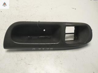 накладка декоративная Renault Scenic 1 поколение [рестайлинг] 2002, 2.0 л., бензин, АКПП, красный, минивэн, 7700431172