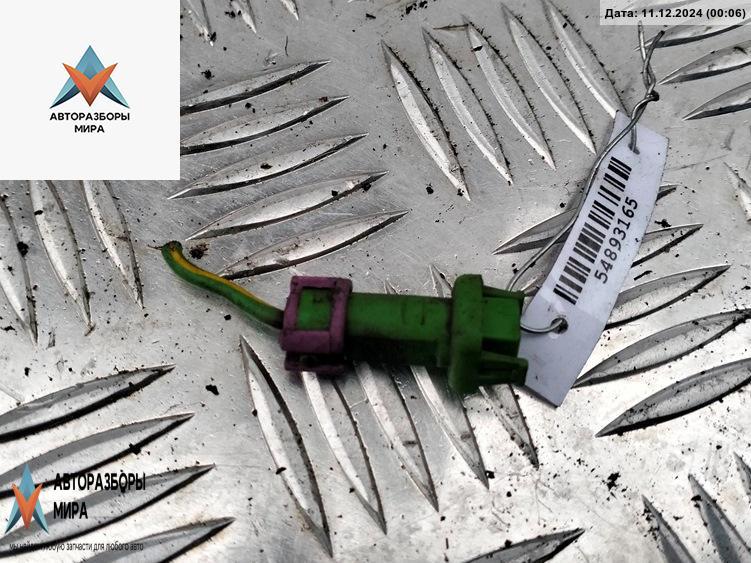 разъем (фишка) проводки Volkswagen Passat B5 1998, 1.8 л., бензин, МКПП, зелёный, универсал, 813972641 - фото №1