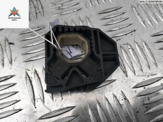 кронштейн радиатора Volkswagen Passat B6 2006, 1.6 л., бензин, МКПП, серый, универсал, 1K0121367C