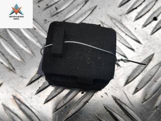 кронштейн радиатора Volkswagen Passat B5 [рестайлинг] 2001, 1.9 л., дизель, МКПП, чёрный, универсал