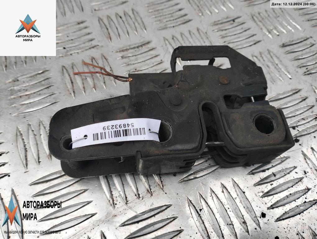 замок капота Volkswagen Touran 1 поколение 2004, 1.6 л., бензин, МКПП, серый, минивэн - фото №1