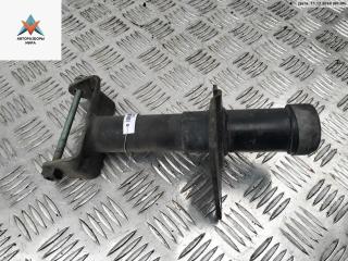 кронштейн (крепление) Volkswagen Passat B5 1998, 1.6 л., бензин, МКПП, красный, универсал, 3B0807133A