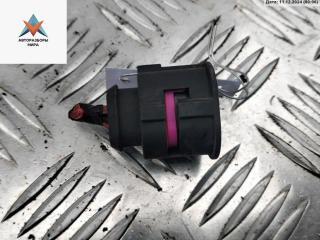 разъем (фишка) проводки Volkswagen Golf 4 поколение 2000, 1.4 л., бензин, МКПП, красный, хетчбэк 5 дв., 1J0972203