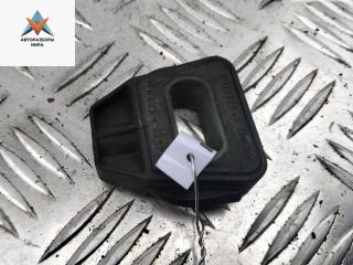 кронштейн радиатора Volkswagen Golf 4 поколение 2000, 1.4 л., бензин, МКПП, красный, хетчбэк 5 дв., 1J0806157A