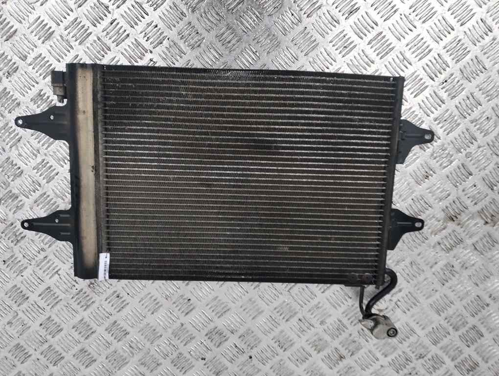 радиатор кондиционера Skoda Fabia mk1 (6Y) 2003, 1.4 л., бензин, МКПП, серый, универсал, 6Q0820411A