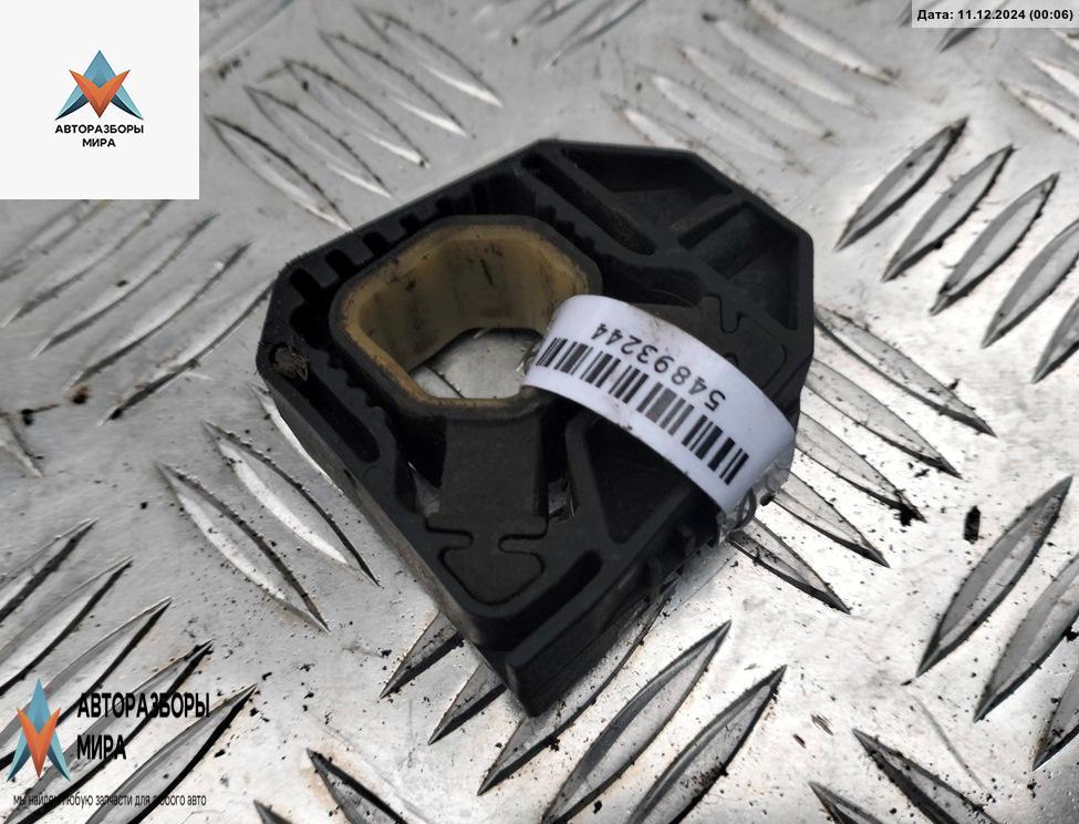 кронштейн радиатора Volkswagen Touran 1 поколение 2004, 1.6 л., бензин, МКПП, серый, минивэн, 1K0121367C - фото №1