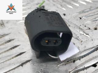 разъем (фишка) проводки Volkswagen Caddy 3 поколение 2006, 2.0 л., бензин, МКПП, красный, фургон, 1J0973702