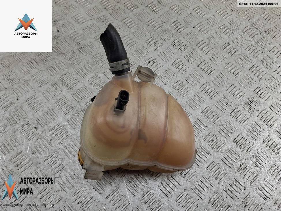 бачок расширительный Opel Vectra B 1996, 1.8 л., бензин, 90499767 - фото №1