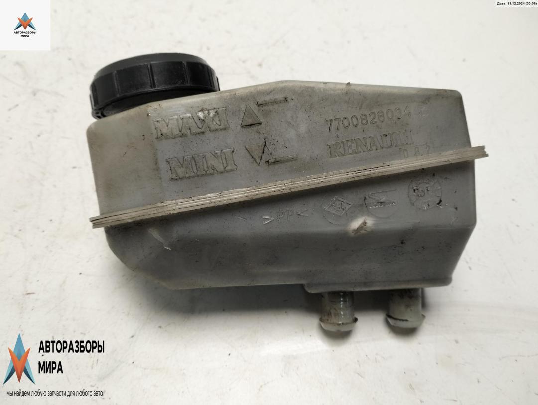 бачок тормозной жидкости Renault Megane 1 поколение 1996, 2.0 л., бензин, МКПП, синий, купе, 7700828034 - фото №1