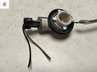 Патрон лампы указателя поворота Renault Laguna 1 поколение [рестайлинг] 1999, 1.6 л., бензин, МКПП, серый, хетчбэк 5 дв., 8-3237F